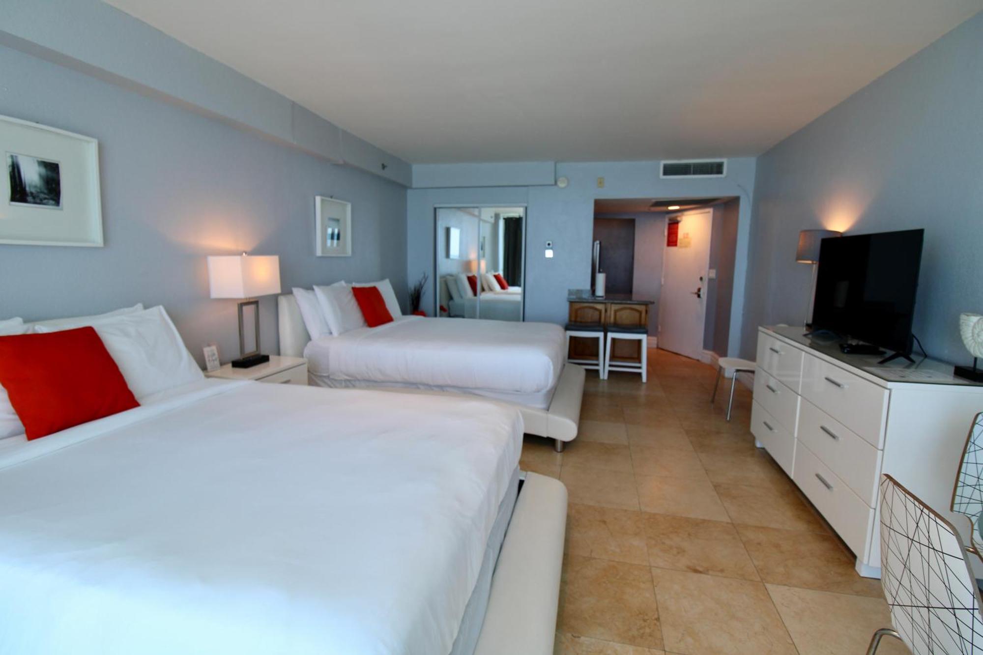 Castle 828 Oceanfront View With Balcony, Pool, Tennis, Beach Access And Free Parking! Miami Beach Eksteriør bilde