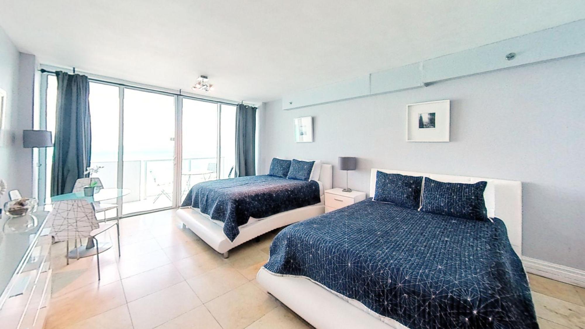 Castle 828 Oceanfront View With Balcony, Pool, Tennis, Beach Access And Free Parking! Miami Beach Rom bilde