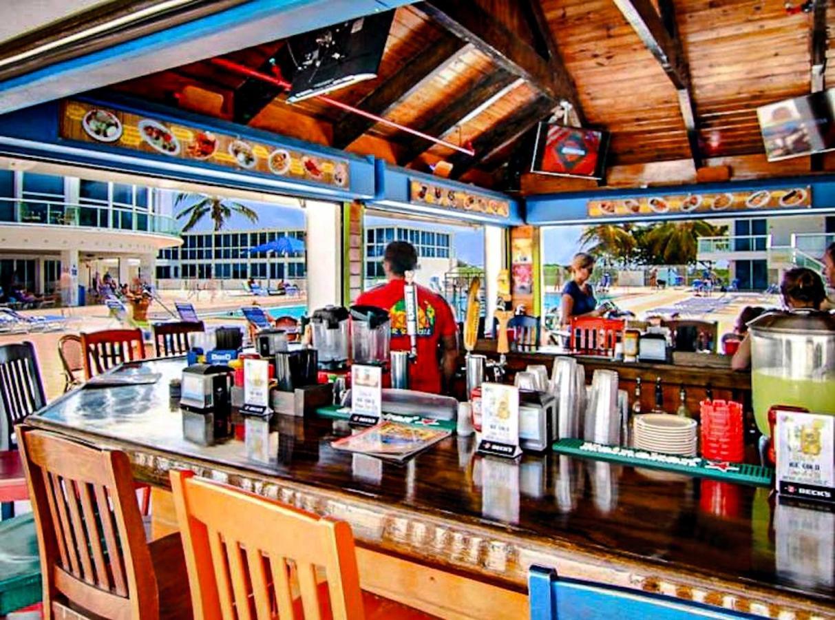 Castle 828 Oceanfront View With Balcony, Pool, Tennis, Beach Access And Free Parking! Miami Beach Eksteriør bilde